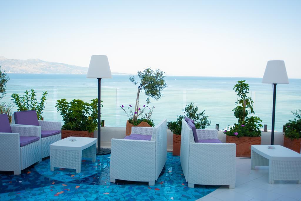 Piko Studio Bougainville * Saranda