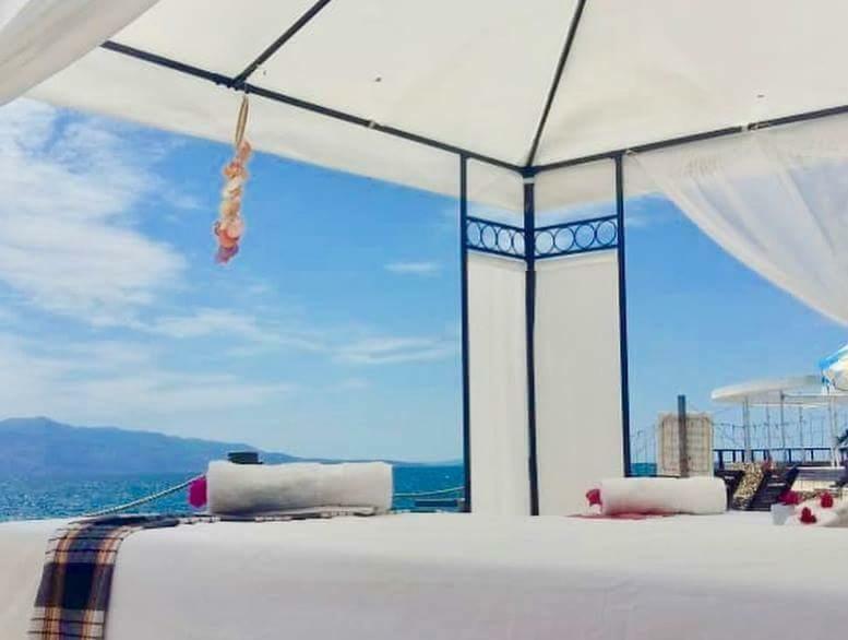 Piko Studio Bougainville * Saranda
